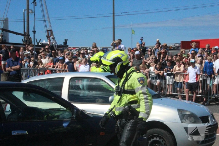 Reddingsbrigade jaarlijks grote reddingsdemonstratie