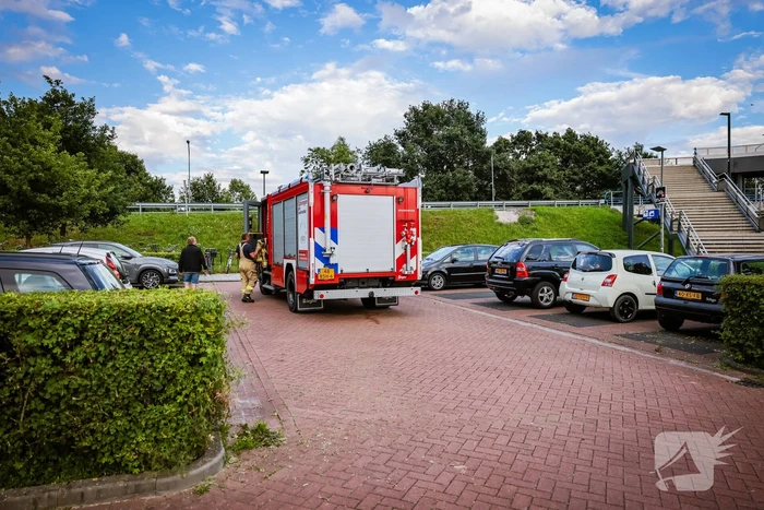 Racefiets vliegt in brand bij NS-station
