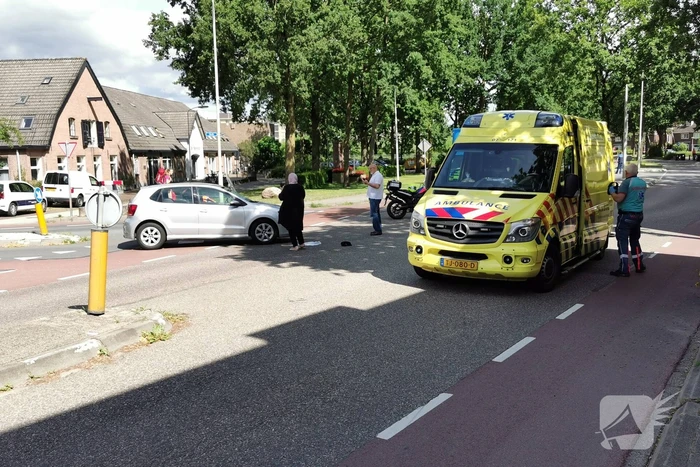 Automobilist ziet fietser over het hoofd