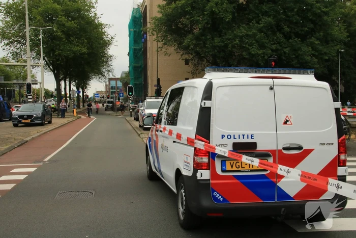 Vrouw met verward gedrag zet Rapenburg op stelten
