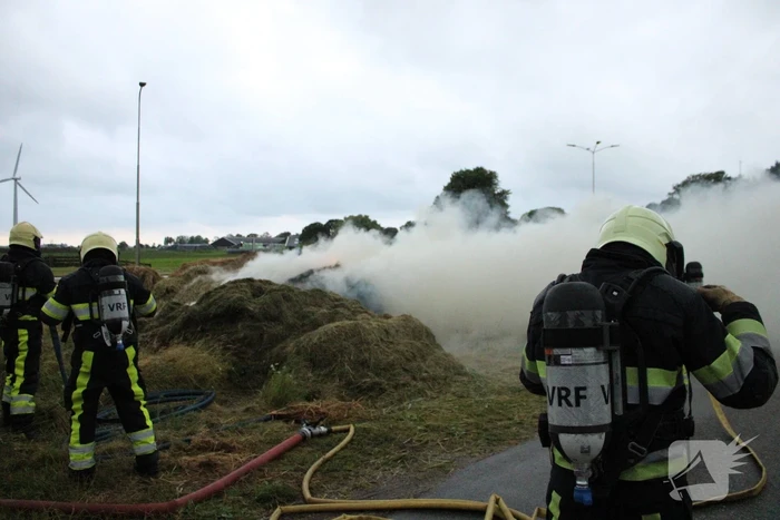 Veel rook vanwege brand in hooibalen