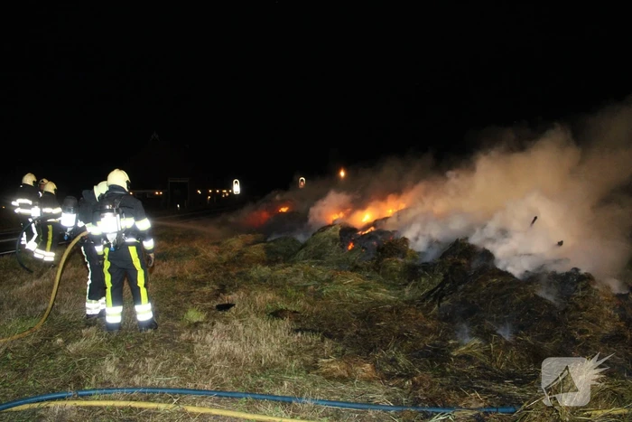 Rookontwikkeling vanwege brand in hooibalen