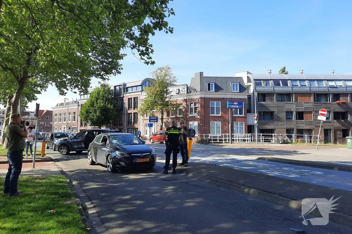 Fietser gewond bij botsing met auto
