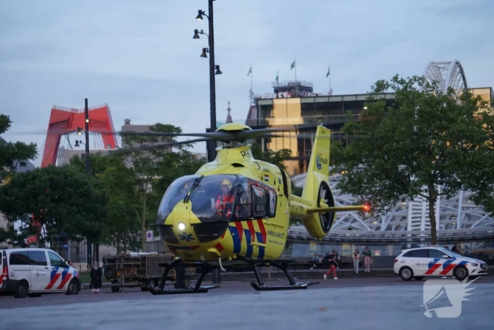Veel bekijks bij landing van traumahelikopter