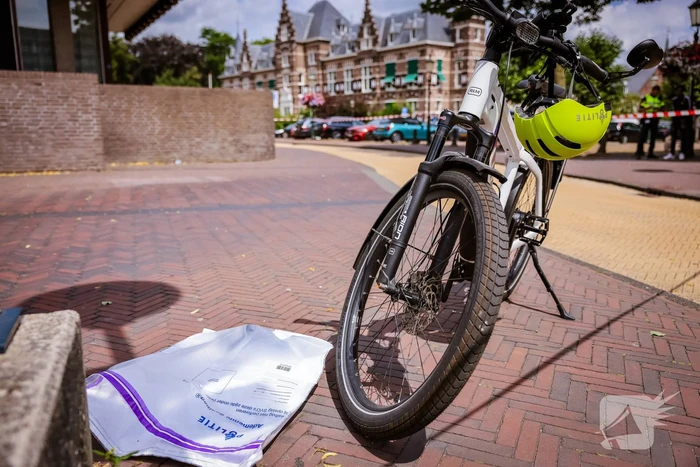 Gewonde bij steekpartij voor stadhuis