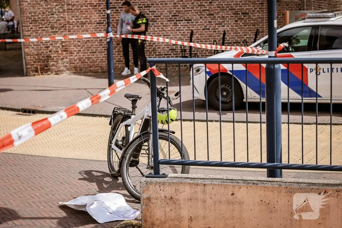 Gewonde bij steekpartij voor stadhuis