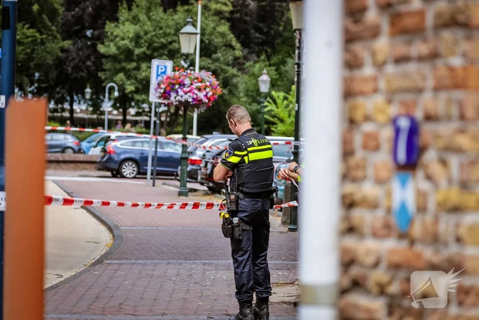 Gewonde bij steekpartij voor stadhuis