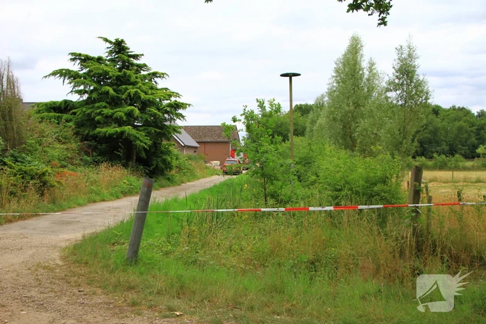 Overleden persoon aangetroffen bij bedrijf