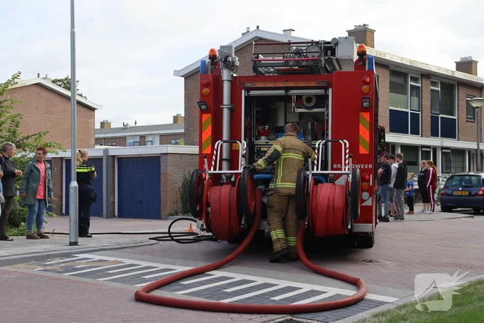 Brand in garage snel onder controle