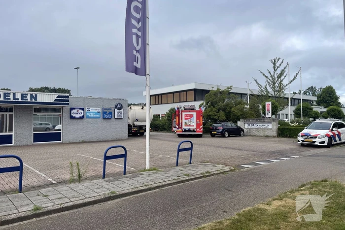 Vrachtwagen vat vlam