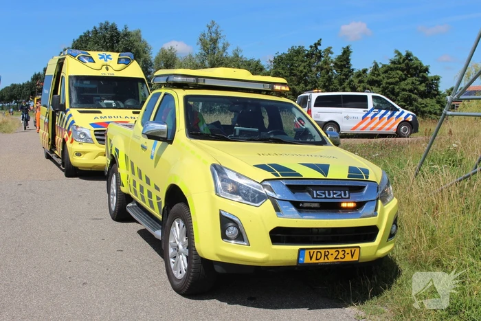 Een gewonde bij kop-staart ongeval