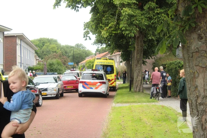 Traumateam assisteert bij incident in woning