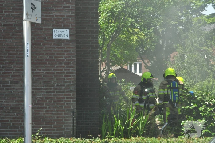 Rook bij brand in woning