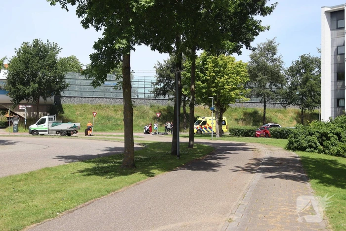 Fietser gewond bij botsing met scooterrijder