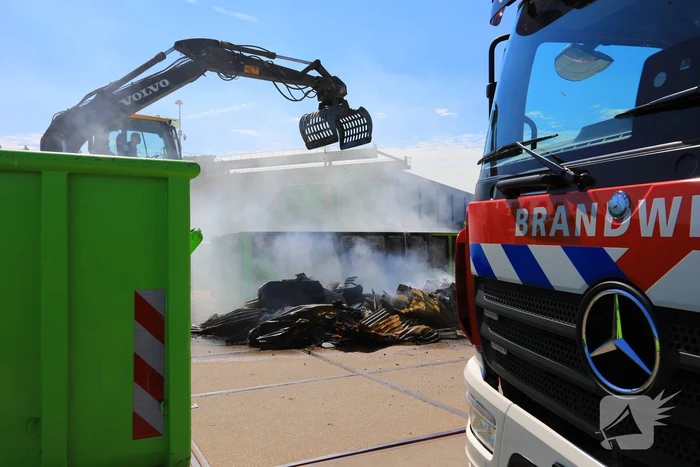 Brand in flinke container op afvalbrengstation Rova