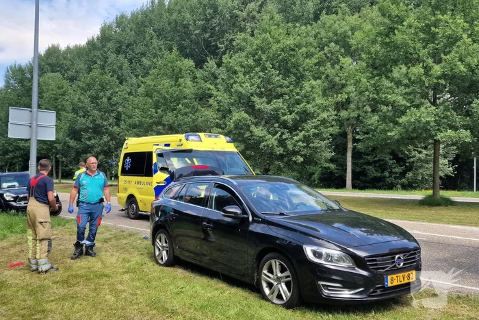 Aanrijding tussen twee auto's