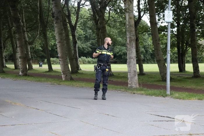 Grote zoekactie naar verdachte personen