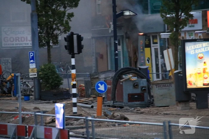 Enorme schade en brand na plofkraak