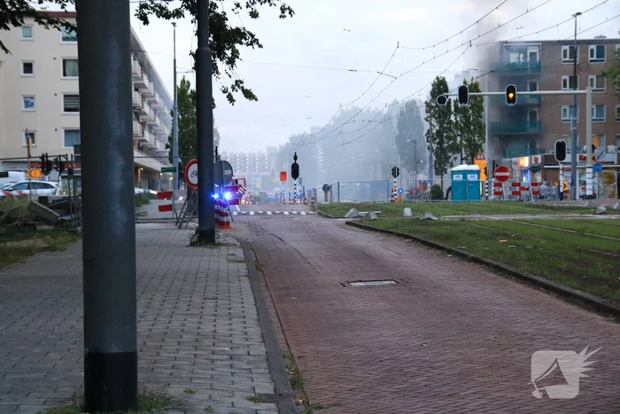 Enorme schade en brand na plofkraak
