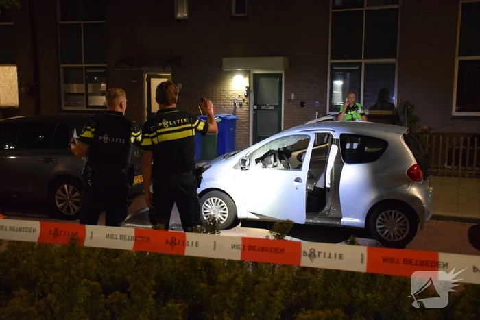 Gewonde bij schietpartij vanuit auto in woonwijk