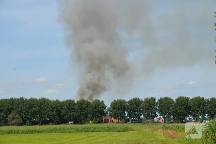 Boerderij volledig in brand