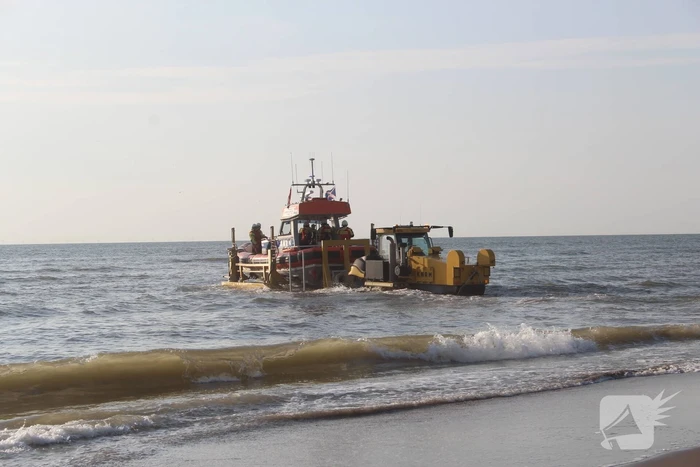 Twee kanoërs teruggevonden op zee