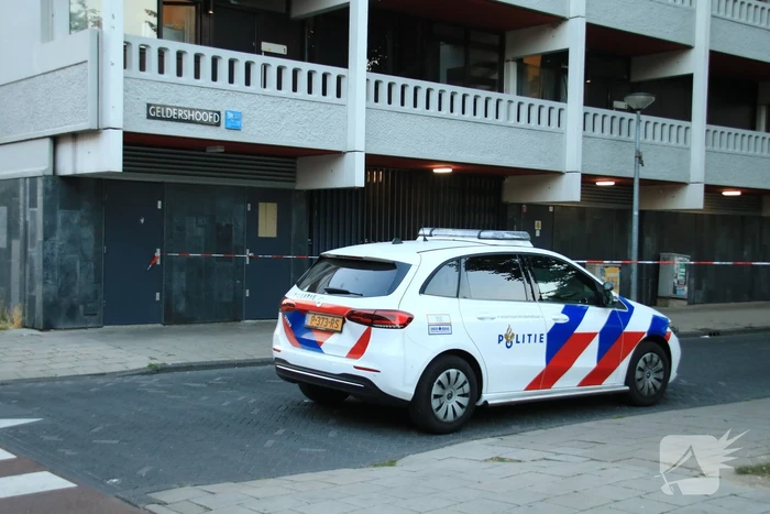 Politie onderzoekt schietpartij op straat