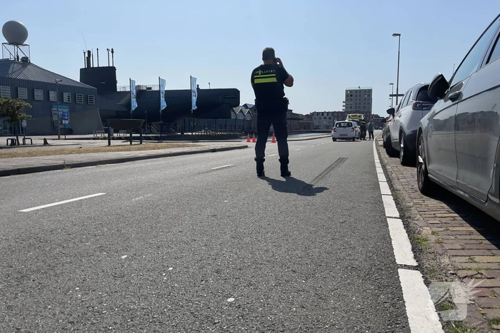 Overstekende fietser aangereden door auto