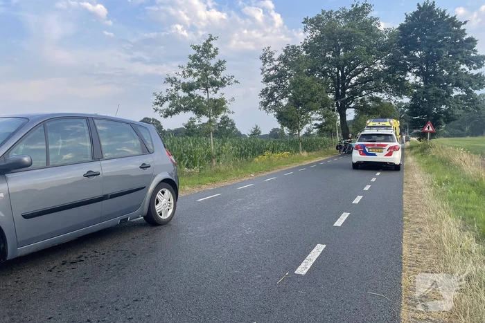 Fietser aangereden door personenauto