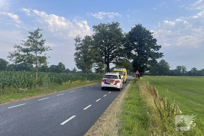 Fietser aangereden door personenauto