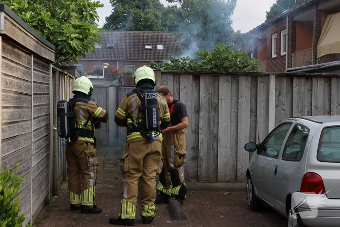 Schuurbrand snel onder controle