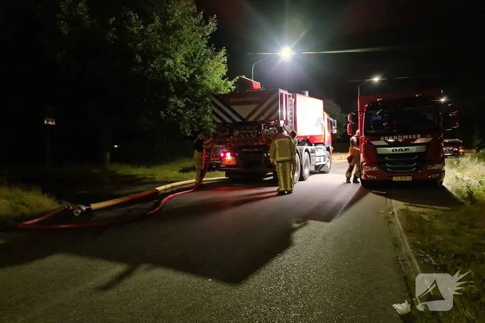Uitslaande brand verwoest werkplaats autobedrijf Van Schijndel