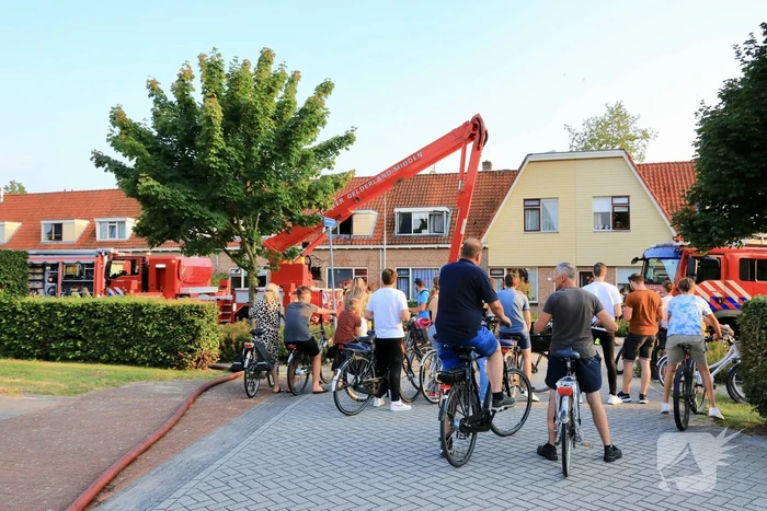 Hevige brand in slaapkamer van woning