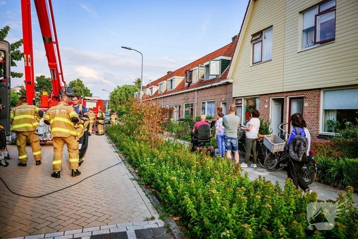 Hevige brand in slaapkamer van woning