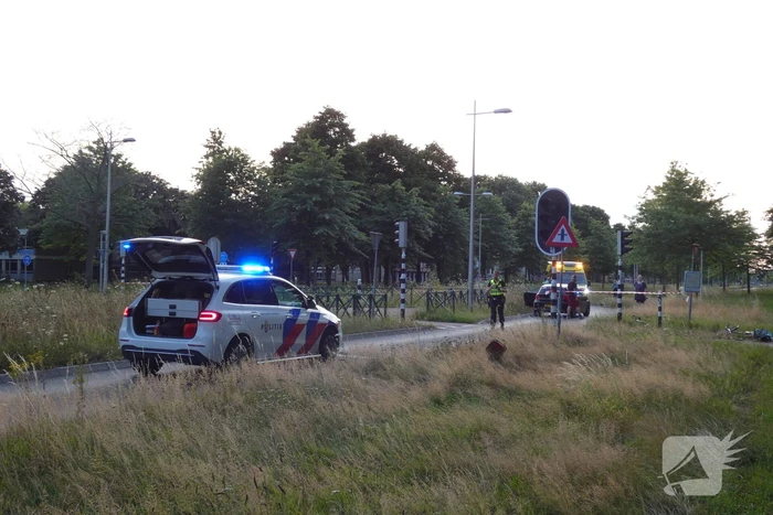 Fietser gewond bij aanrijding op oversteekplaats