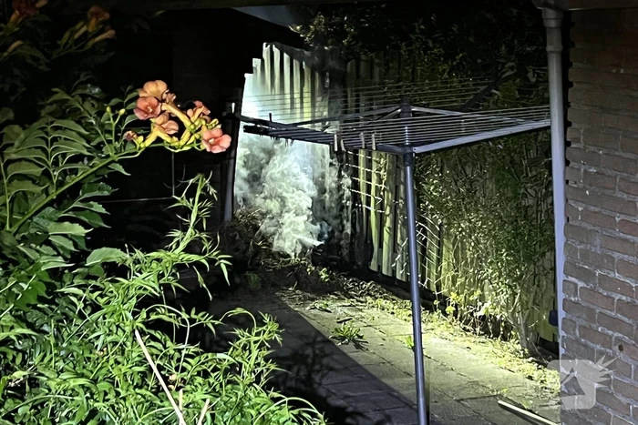 Brandweer ingezet voor brand bij schuur