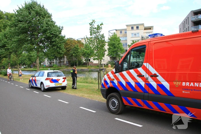 Persoon valt in de Zuid-Willemsvaart