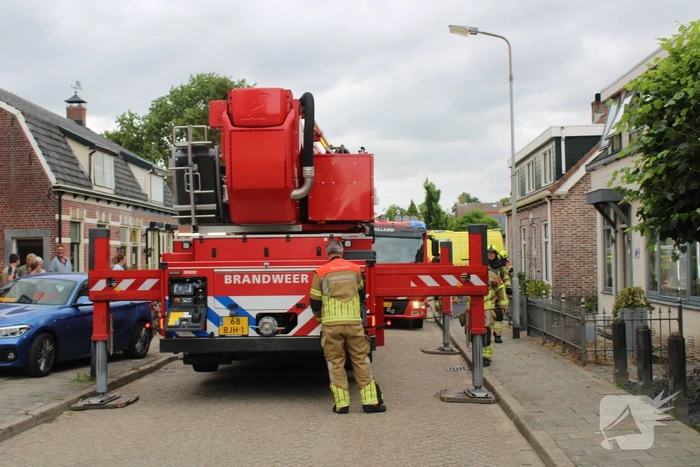 Middelbrand in woonhuis snel onder controle