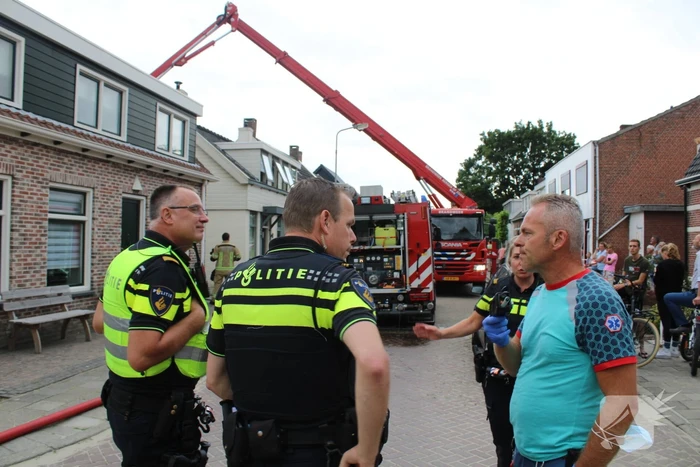 Middelbrand in woonhuis snel onder controle