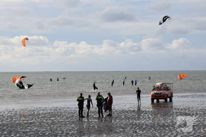 Kiter uit Noordzee gered na botsing