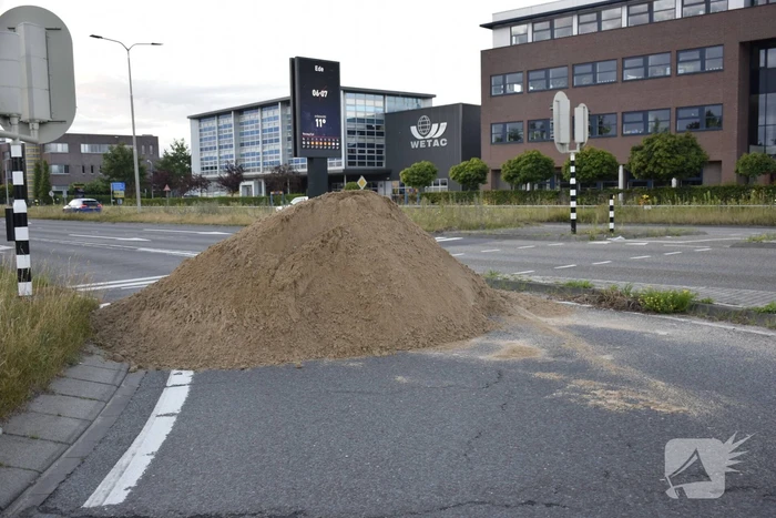 Boeren blokkeren meerdere opritten