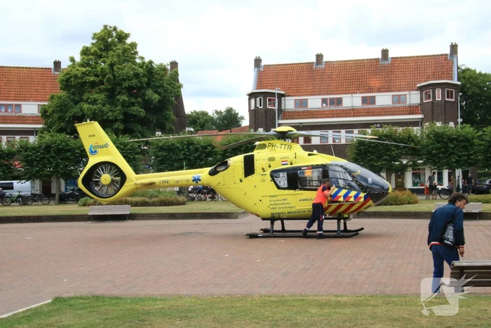 Motorrijder zwaargewond bij botsing met auto