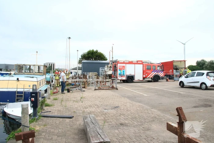 Brandweer voorkomt dat motorboot zinkt