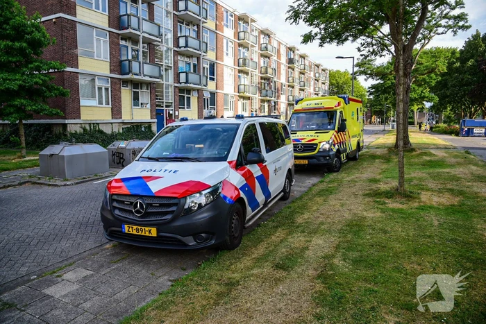 Persoon gewond na val door raam bij ruzie
