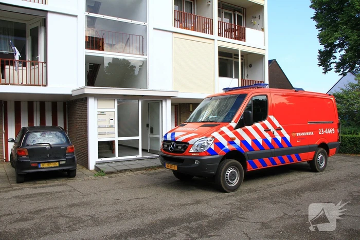 Brandweer doet onderzoek naar vreemde lucht
