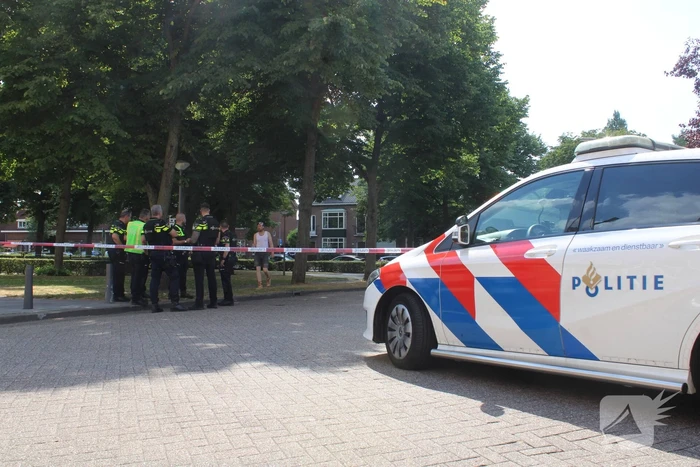 Straat afgezet na melding van schietpartij