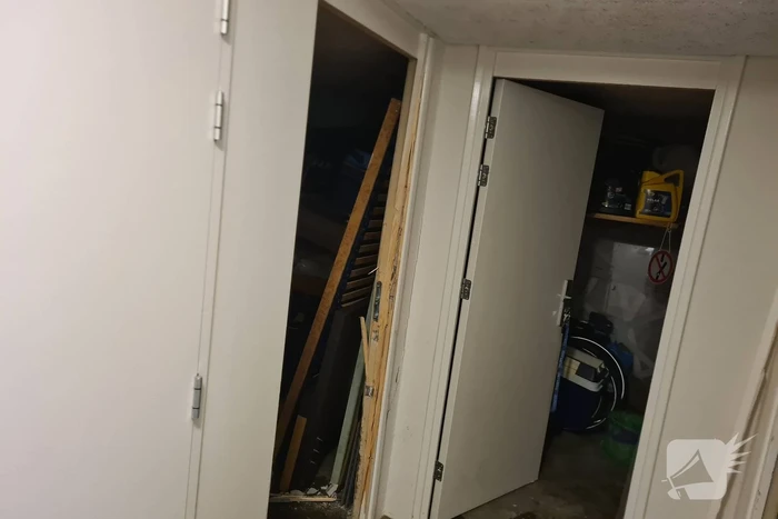 Onderzoek naar vreemde lucht in flat