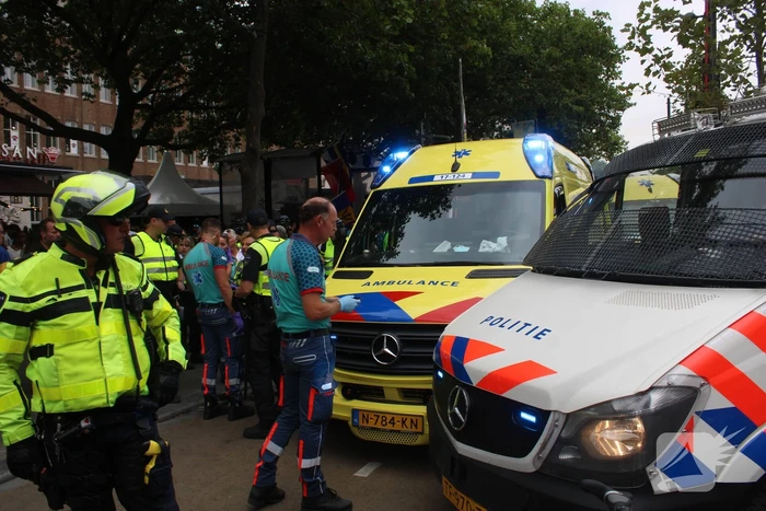 Steekpartij tijdens zomercarnaval