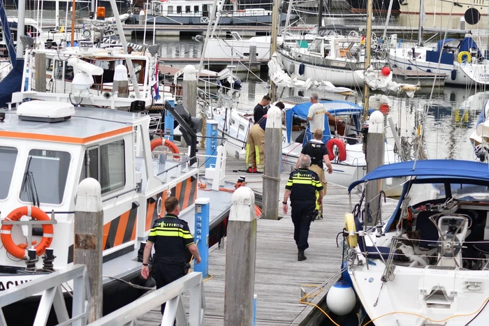 Brandweer inzet na zink gevaar schip
