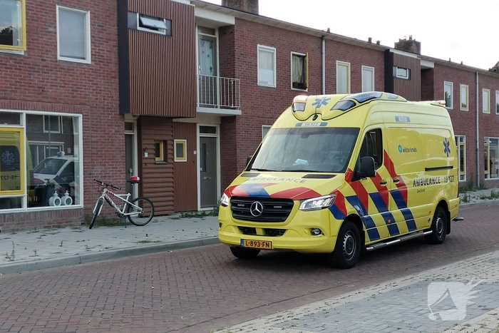 Straat afgezet na melding steekpartij